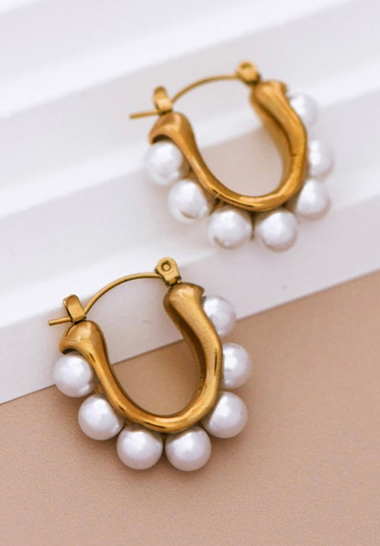 Pearl hoop